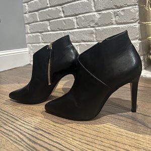 Reiss Pointed Toe Leather Ankle Heel Boots Gold Tone Side Zipper Size 38 Black